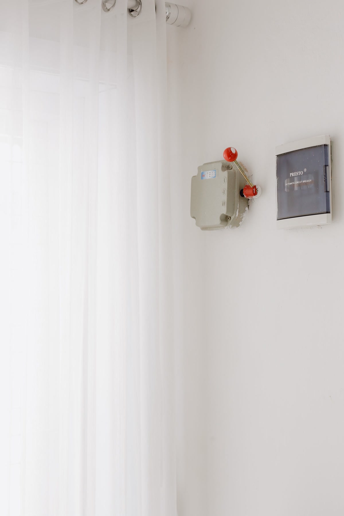 Carbon monoxide detector mounted on wall
