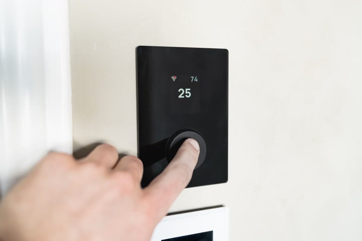 Ecobee Smart Thermostat Premium display on wall