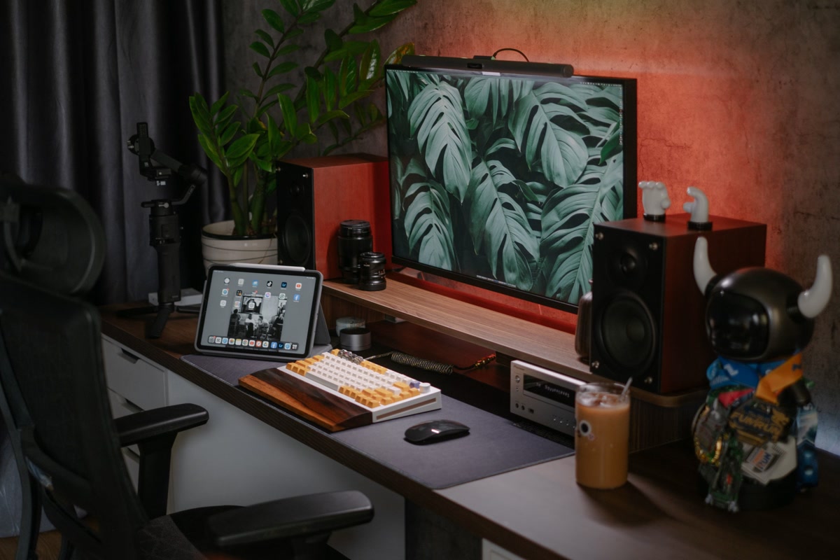 Smart home setup examples for small spaces and studios