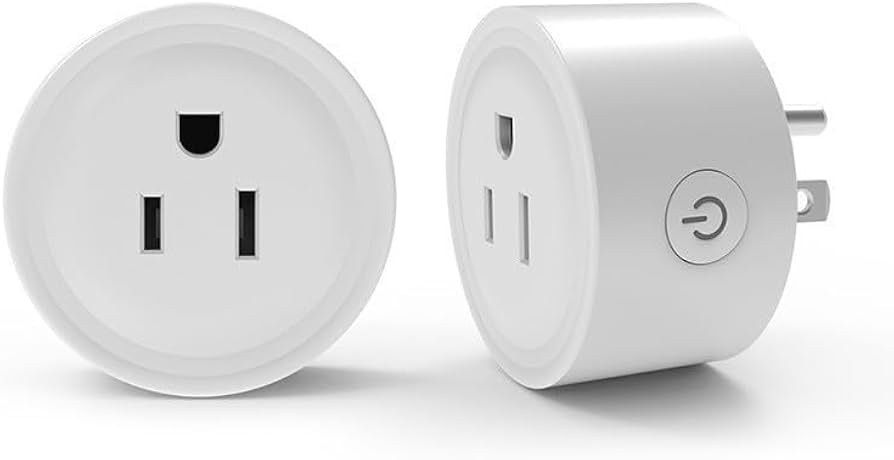 Smart plug on a power strip for automating phantom power cutoff