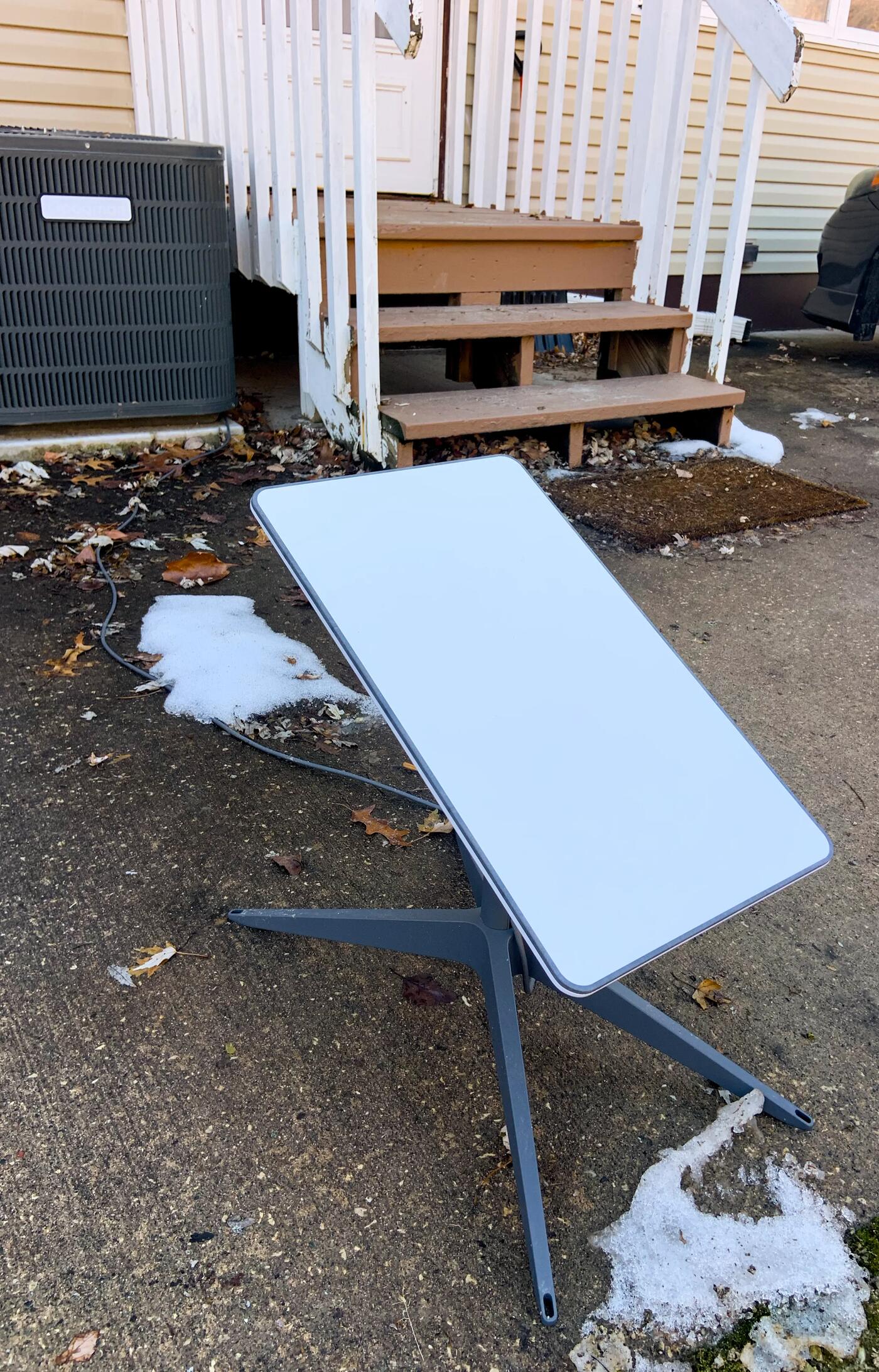 New England winter, dish still working